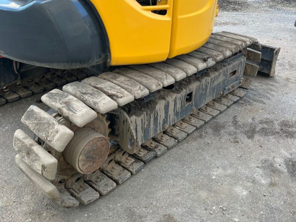 Tracks and Undercarriage of Komatsu PC26 Mini Digger for sale UK